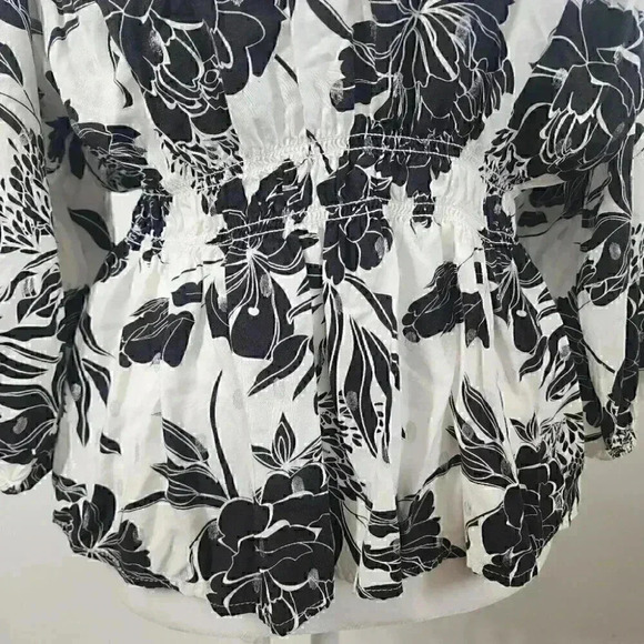 Harve Benard Floral Half Sleeve Keyhole Women's Blouse L - Picture 3 of 8